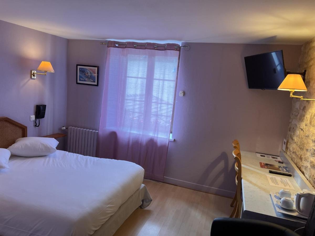 Hostellerie Au Rendez-Vous Des Amis Шомон Екстериор снимка